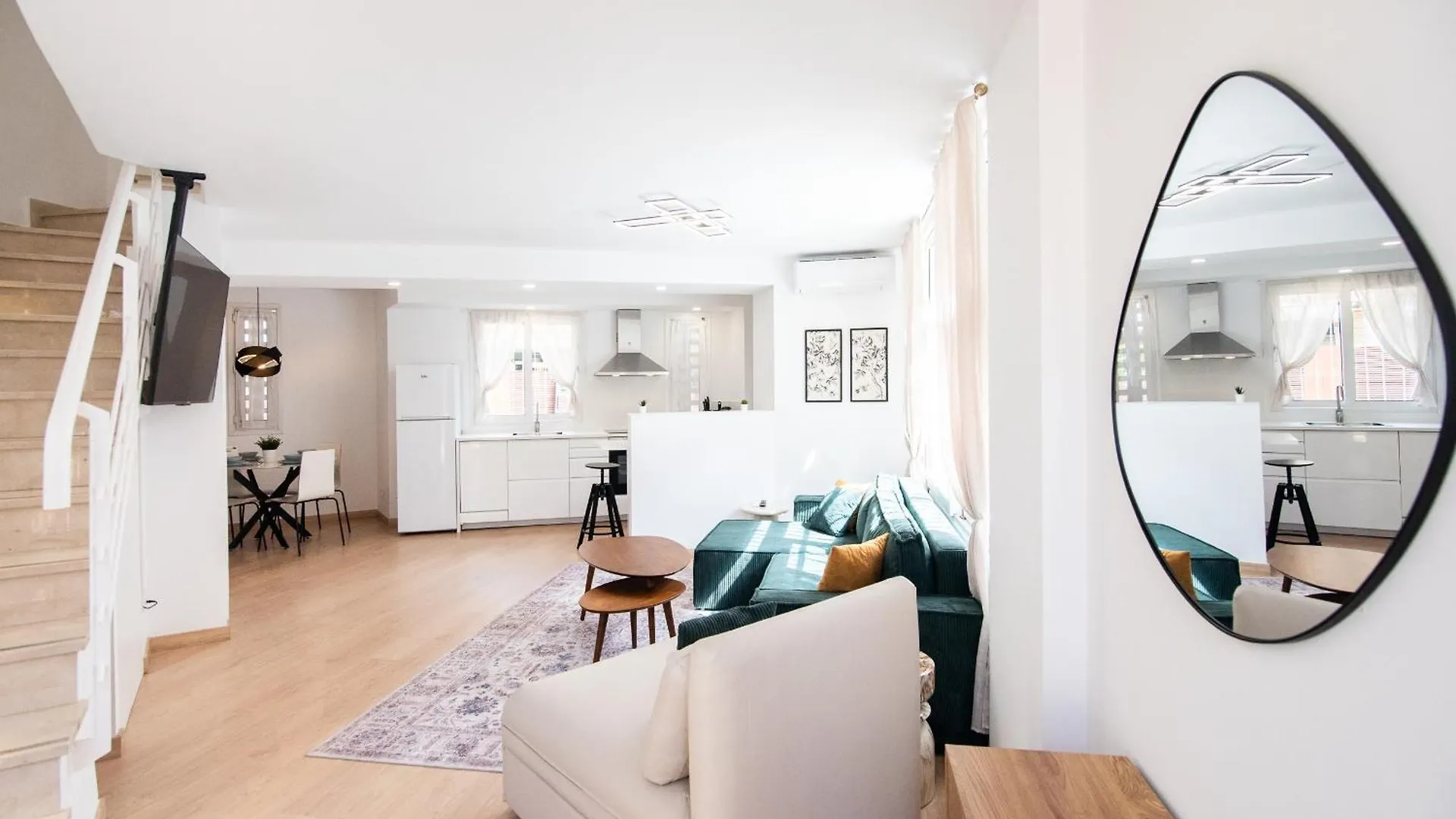 Casa Jasmine Family Villa Near The Beach 바르셀로나